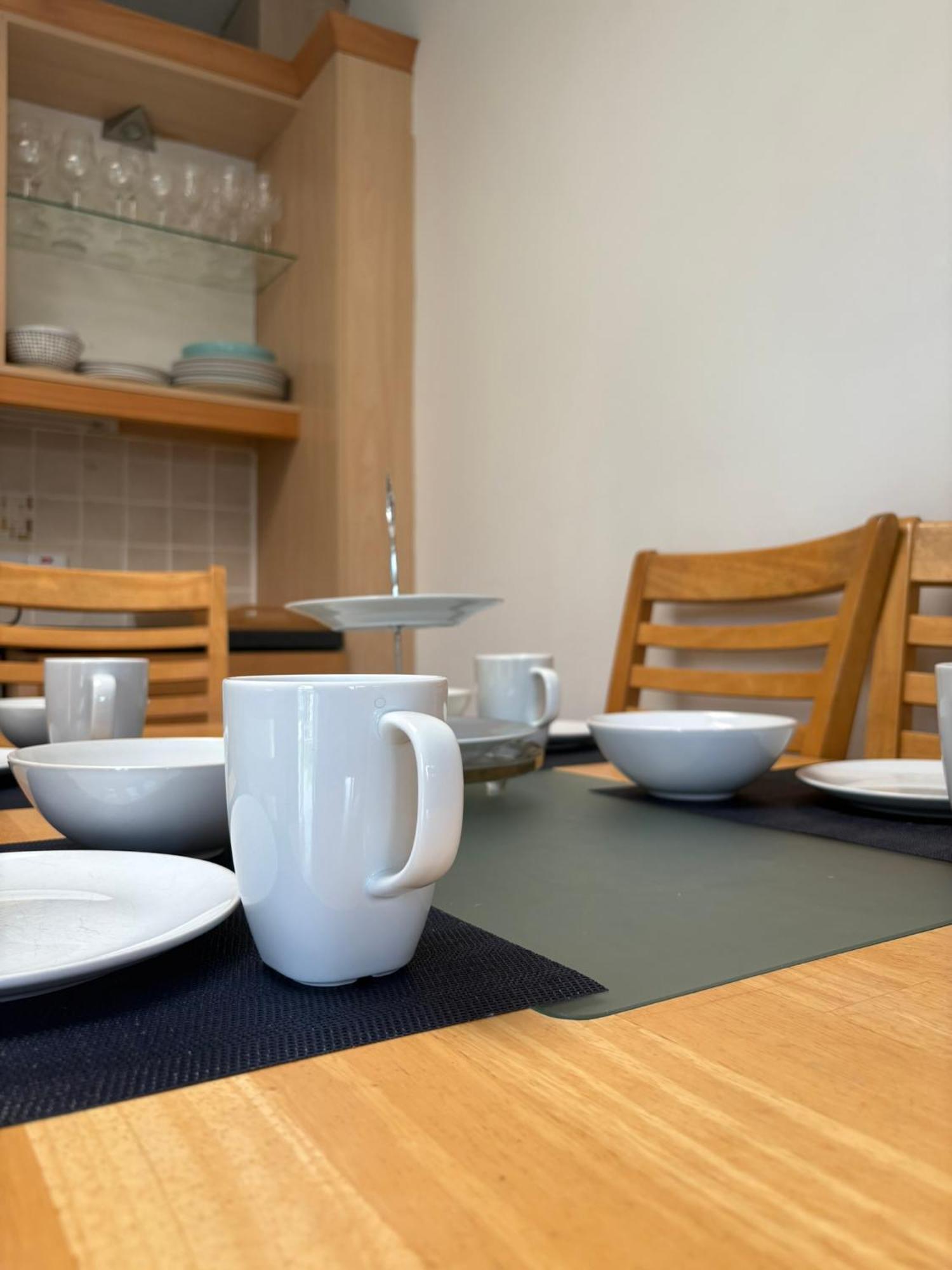 Superb Double Near Airport - 3 Maison d'hôtes Dublin